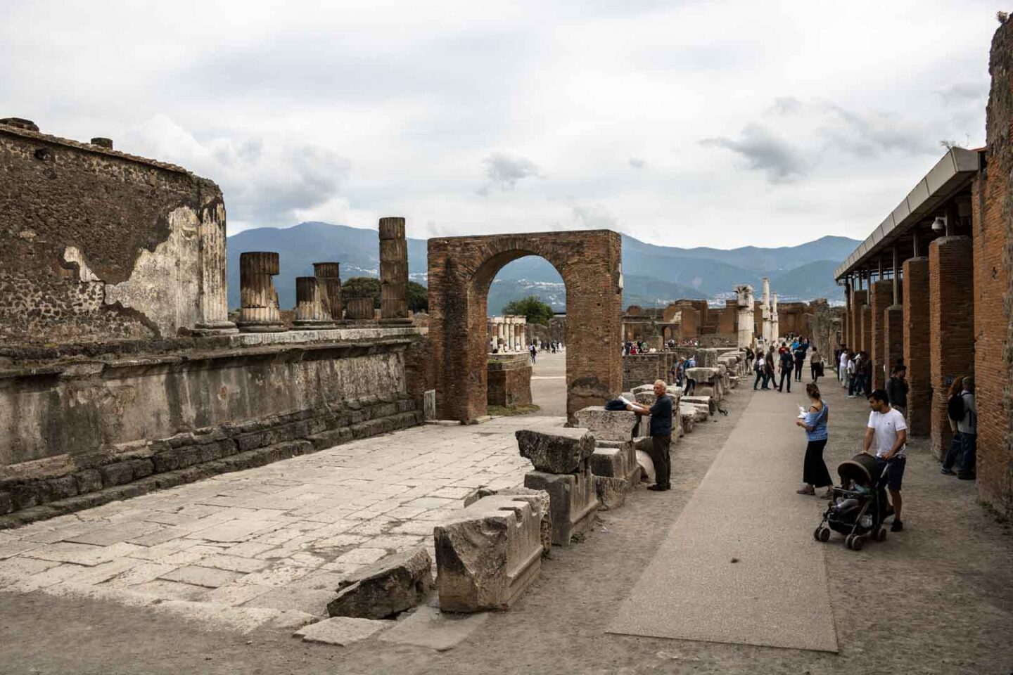 Rome To Pompeii Day Trip: Everything You Need To Know!